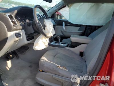 Zdjęcie 7 z 13 samochodu: 2012 GMC ACADIA SLE VIN:1GKKRNED2CJ106234 - miniatura