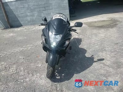 Zdjęcie 10 z 10 samochodu: 2015 SUZUKI GSX1300 RA VIN:JS1GX72B7F2101044 - miniatura