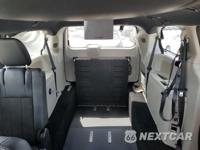Zdjęcie 10 z 13 samochodu: 2020 DODGE GRAND CARAVAN SXT VIN:2C4RDGCG6LR228351 - miniatura
