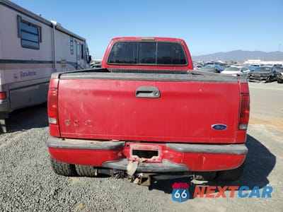 Zdjęcie 10 z 13 samochodu: 2006 FORD F350 SUPER DUTY VIN:1FTWW33P96EA44531 - miniatura