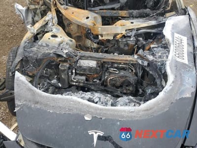 Zdjęcie 11 z 11 samochodu: 2024 TESLA MODEL 3 VIN:5YJ3E1EB1RF738323 - miniatura