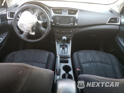 Zdjęcie 8 z 14 samochodu: 2016 NISSAN SENTRA S VIN:3N1AB7AP6GY241972 - miniatura