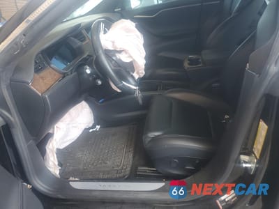 Zdjęcie 7 z 12 samochodu: 2019 TESLA MODEL S VIN:5YJSA1E24KF305706 - miniatura