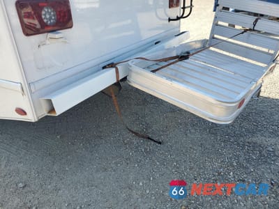 Zdjęcie 9 z 10 samochodu: 2023 CHEVROLET EXPRESS G3500 VIN:1HA3GSC74PN017793 - miniatura