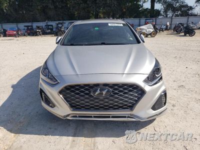 Piąte zdjęcie samochodu w środku: 2019 HYUNDAI SONATA LIMITED VIN:5NPE34AF8KH805693 - miniatura