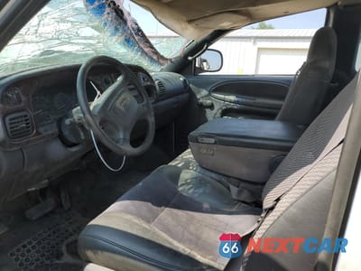 Zdjęcie 7 z 12 samochodu: 2001 DODGE RAM 2500 VIN:3B7KF23671G234040 - miniatura