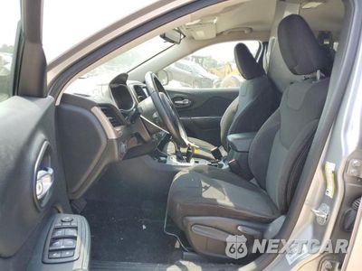 Zdjęcie 7 z 13 samochodu: 2015 JEEP CHEROKEE LATITUDE VIN:1C4PJMCB9FW764094 - miniatura