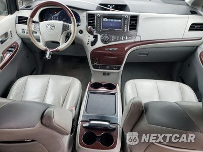Zdjęcie 8 z 13 samochodu: 2011 TOYOTA SIENNA XLE VIN:5TDYK3DC2BS102855 - miniatura