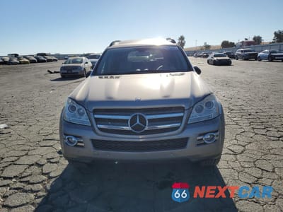 Piąte zdjęcie samochodu w środku: 2007 MERCEDES-BENZ GL 450 4MATIC VIN:4JGBF71E27A171049 - miniatura