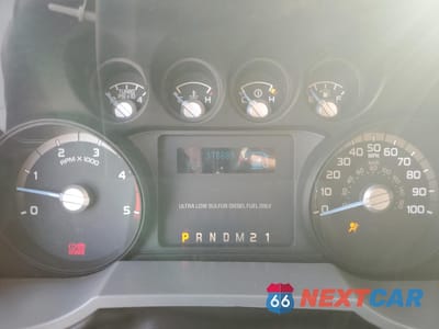 Zdjęcie 8 z 10 samochodu: 2013 FORD F450 SUPER DUTY VIN:1FD0X4GT7DEB80312 - miniatura