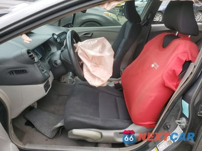 Zdjęcie 7 z 12 samochodu: 2011 HONDA INSIGHT EX VIN:JHMZE2H70BS012810 - miniatura