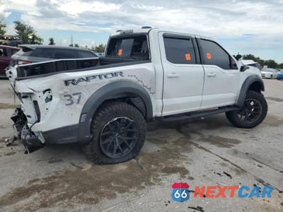 Trzecie zdjęcie samochodu z tyłu: 2023 FORD F150 RAPTOR VIN:1FTFW1RG9PFC76957 - miniatura