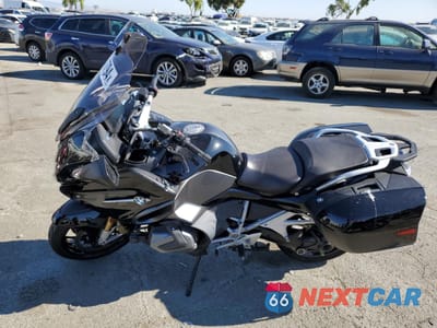 Trzecie zdjęcie samochodu z tyłu: 2022 BMW R 1250 RT VIN:WB10L0300N6F40245 - miniatura