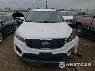 Piąte zdjęcie samochodu w środku: 2018 KIA SORENTO LX VIN:5XYPGDA56JG338753 - miniatura