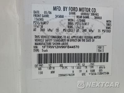 Zdjęcie 12 z 12 samochodu: 2006 FORD F150 SUPERCREW VIN:1FTRW12W96FB44570 - miniatura