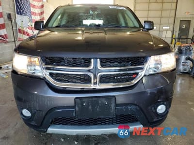 Piąte zdjęcie samochodu w środku: 2019 DODGE JOURNEY SE VIN:3C4PDCBB4KT681143 - miniatura