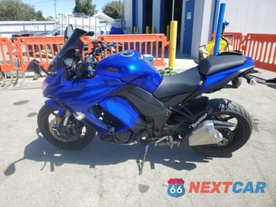 Trzecie zdjęcie samochodu z tyłu: 2014 KAWASAKI ZX1000 M VIN:JKAZXCM14EA000196 - miniatura