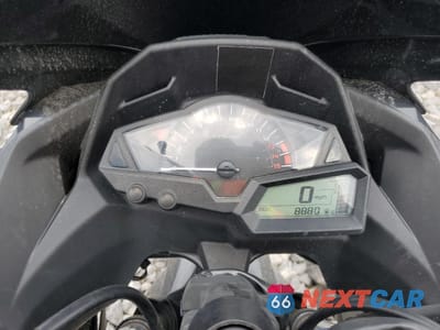 Zdjęcie 7 z 10 samochodu: 2013 KAWASAKI EX300 A VIN:JKAEX8A18DDA12254 - miniatura