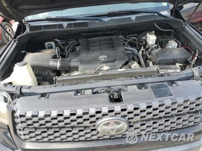 Zdjęcie 11 z 12 samochodu: 2018 TOYOTA TUNDRA CREWMAX SR5 VIN:5TFEY5F14JX234565 - miniatura