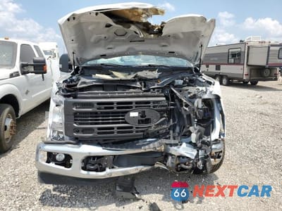 Piąte zdjęcie samochodu w środku: 2023 FORD F250 SUPER DUTY VIN:1FT7X2AA6PEC51972 - miniatura