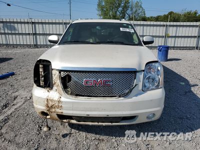 Piąte zdjęcie samochodu w środku: 2012 GMC YUKON XL DENALI VIN:1GKS1MEF2CR319365 - miniatura