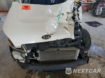 Zdjęcie 13 z 13 samochodu: 2012 KIA SOUL + VIN:KNDJT2A68C7353088 - miniatura