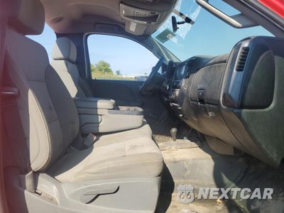 Zdjęcie 7 z 12 samochodu: 2018 CHEVROLET SILVERADO K2500 HEAVY DUTY VIN:1GC0KUEG3JZ242186 - miniatura