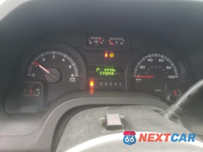 Zdjęcie 9 z 13 samochodu: 2013 FORD ECONOLINE E350 SUPER DUTY VAN VIN:1FTSS3EL9DDA48716 - miniatura