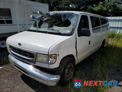 Drugie zdjęcie samochodu z przodu: 2001 FORD ECONOLINE E350 SUPER DUTY WAGON VIN:1FBSS31L31HA29965 - miniatura