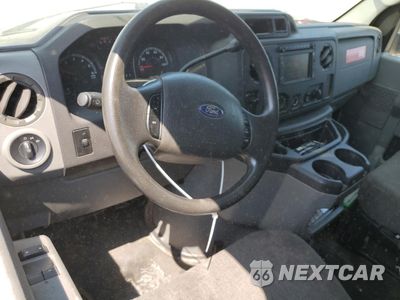Zdjęcie 8 z 12 samochodu: 2009 FORD ECONOLINE E350 SUPER DUTY VAN VIN:1FDSE34L59DA20598 - miniatura
