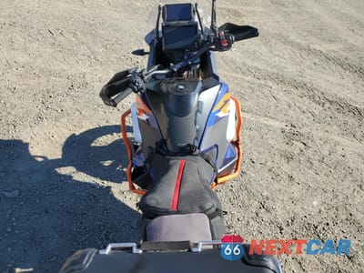Zdjęcie 6 z 9 samochodu: 2023 KTM 1290 SUPER ADVENTURE R VIN:VBKV59405PM967520 - miniatura