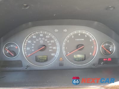 Zdjęcie 9 z 15 samochodu: 2004 VOLVO XC90 VIN:YV1CZ59H141101034 - miniatura