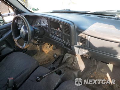 Zdjęcie 8 z 13 samochodu: 2000 CHEVROLET SILVERADO K1500 VIN:1GCEK14V6YZ178983 - miniatura