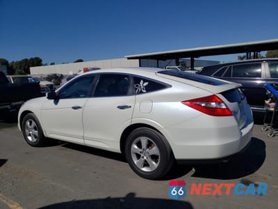 Drugie zdjęcie samochodu z przodu: 2011 HONDA ACCORD CROSSTOUR EX VIN:5J6TF1H3XBL002298 - miniatura