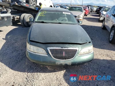 Piąte zdjęcie samochodu w środku: 1995 LINCOLN MARK VIII VIN:1LNFM91V2WY629049 - miniatura