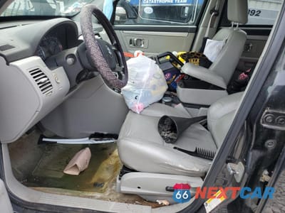 Zdjęcie 7 z 12 samochodu: 2008 SUZUKI XL7 LUXURY VIN:2S3DA417186118757 - miniatura