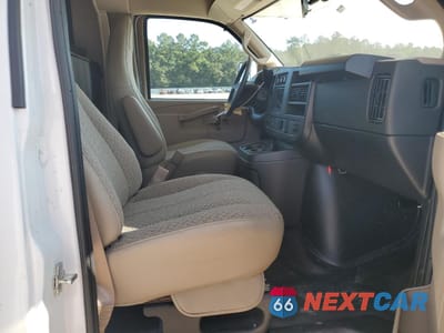 Piąte zdjęcie samochodu w środku: 2023 CHEVROLET EXPRESS G3500 VIN:1HA3GSC74PN017793 - miniatura