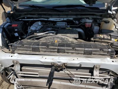 Zdjęcie 11 z 12 samochodu: 2021 CHEVROLET SILVERADO K3500 VIN:1GB4YSEY6MF157317 - miniatura