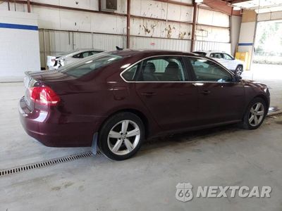 Trzecie zdjęcie samochodu z tyłu: 2013 VOLKSWAGEN PASSAT SE VIN:1VWBP7A36DC009468 - miniatura