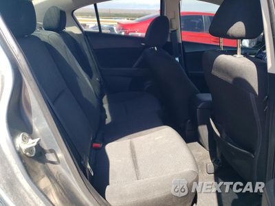Zdjęcie 10 z 12 samochodu: 2012 MAZDA 3 I VIN:JM1BL1UG7C1534446 - miniatura
