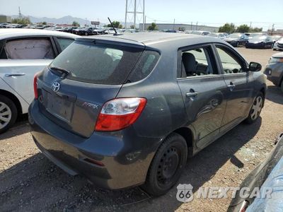 Trzecie zdjęcie samochodu z tyłu: 2010 TOYOTA COROLLA MATRIX VIN:2T1KU4EE5AC307549 - miniatura