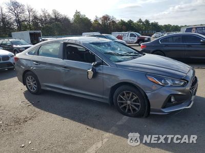 Czwarte zdjęcie samochodu z boku: 2019 HYUNDAI SONATA SE VIN:5NPE24AF7KH796259 - miniatura