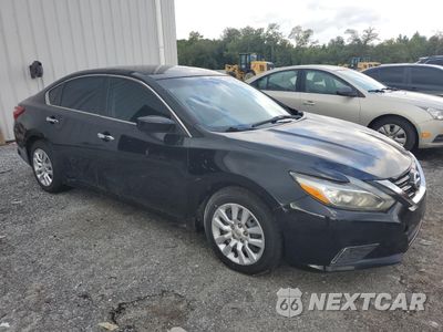 Czwarte zdjęcie samochodu z boku: 2017 NISSAN ALTIMA 2.5 VIN:1N4AL3AP4HN305675 - miniatura