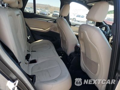 Zdjęcie 11 z 13 samochodu: 2018 BMW X1 XDRIVE28I VIN:WBXHT3C30J5K24846 - miniatura