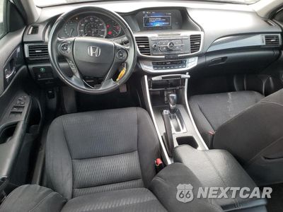 Zdjęcie 8 z 12 samochodu: 2015 HONDA ACCORD SPORT VIN:1HGCR2F58FA134258 - miniatura