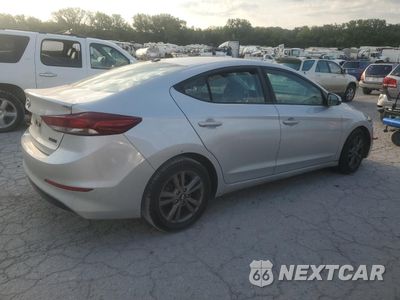Trzecie zdjęcie samochodu z tyłu: 2018 HYUNDAI ELANTRA SEL VIN:5NPD84LF0JH293047 - miniatura