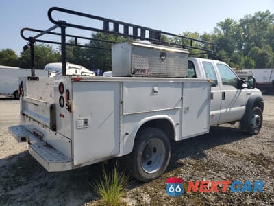 Trzecie zdjęcie samochodu z tyłu: 2006 FORD F450 SUPER DUTY VIN:1FDXX47P96EB50197 - miniatura