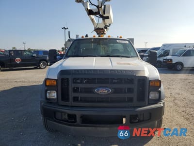 Piąte zdjęcie samochodu w środku: 2008 FORD F450 SUPER DUTY VIN:1FD4F46Y48EC94162 - miniatura