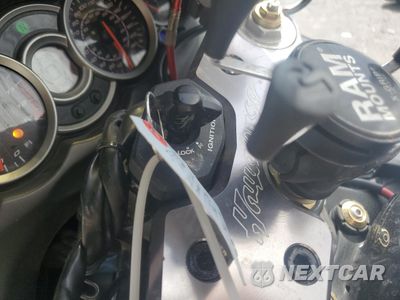 Zdjęcie 8 z 10 samochodu: 2015 SUZUKI GSX1300 RA VIN:JS1GX72B7F2101044 - miniatura