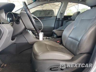 Zdjęcie 7 z 12 samochodu: 2011 HYUNDAI SONATA SE VIN:5NPEC4ACXBH253653 - miniatura